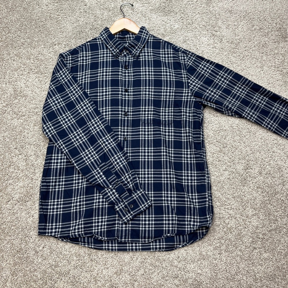 Uniqlo Button Down Shirt Mens Medium Navy Blue White Checked Long Sleeve Flannel